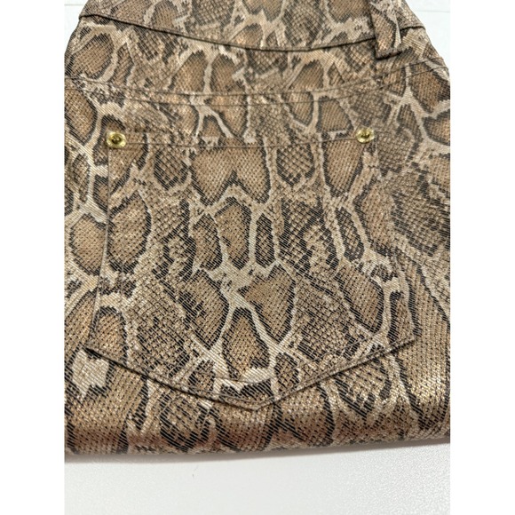 Chico's Platinum Metallic Snakeskin Denim Jeans NWOT Sz 2 US Sz 12 Reg (180) - Picture 4 of 11